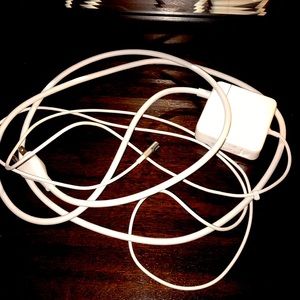 BRAND NEW APPLE MACBOOK CHARGER!!!! NEVER USED!!